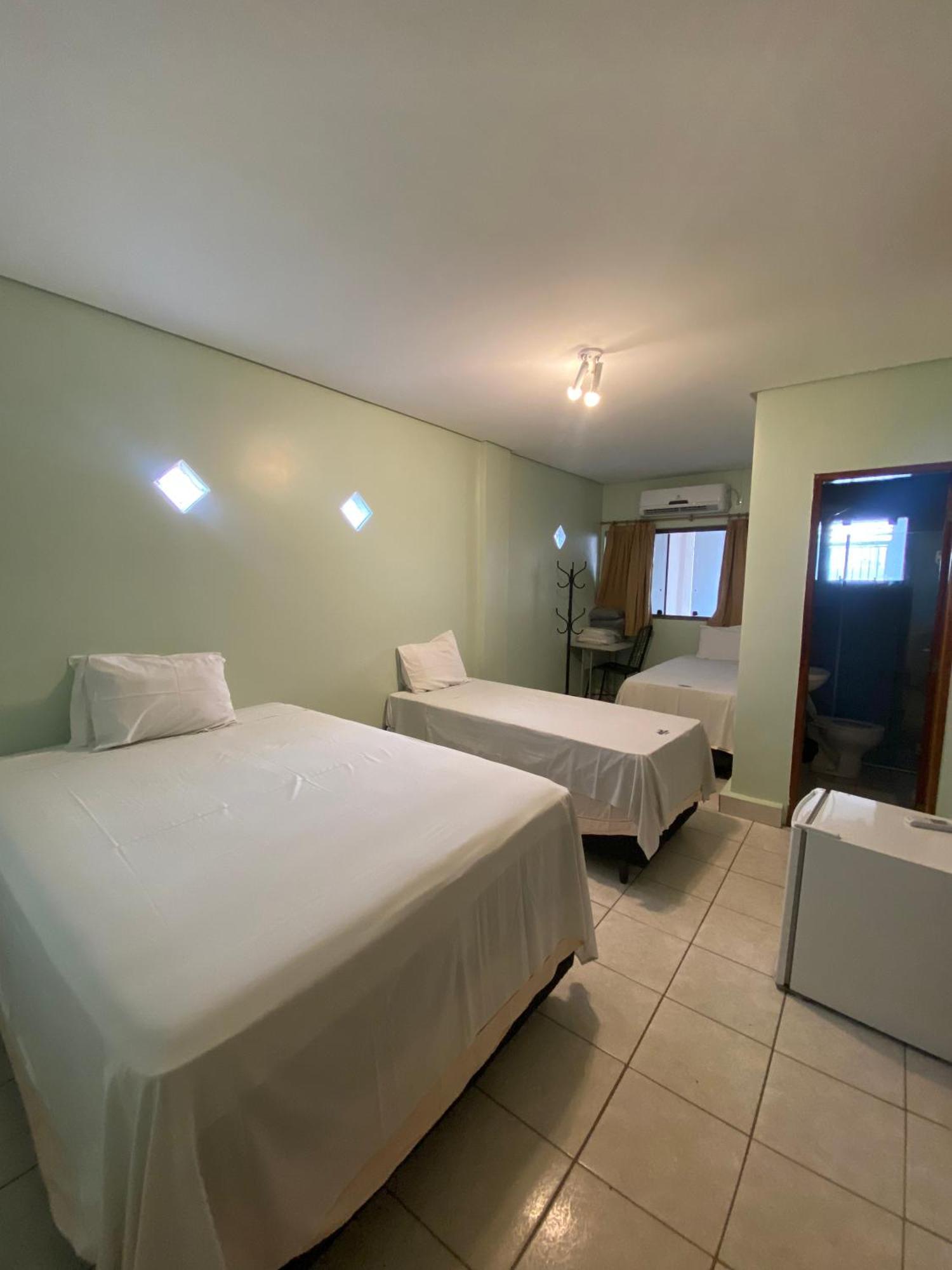 Mendes Azevedo Hotel 3*